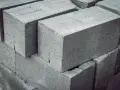 Fundamenty z bloczków betonowych czy wylewane – co wybrać dla domu?