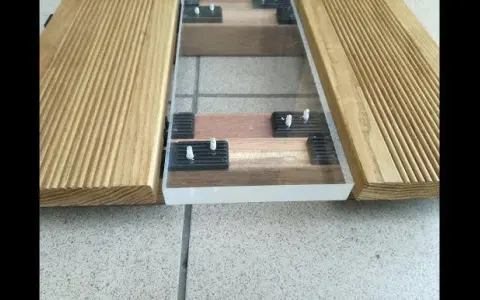 Jak przymocować deski do betonu - skuteczne metody i porady