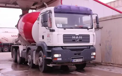 Jak powstaje beton? Poznaj tajniki produkcji i składników betonu