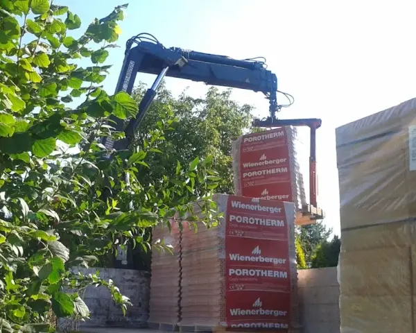 Ile cegły jest na palecie? Zaskakujące różnice w ilości!