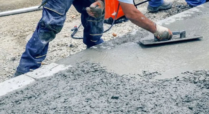 Ile cm wylewki na styropian? Kluczowe informacje, które musisz znać